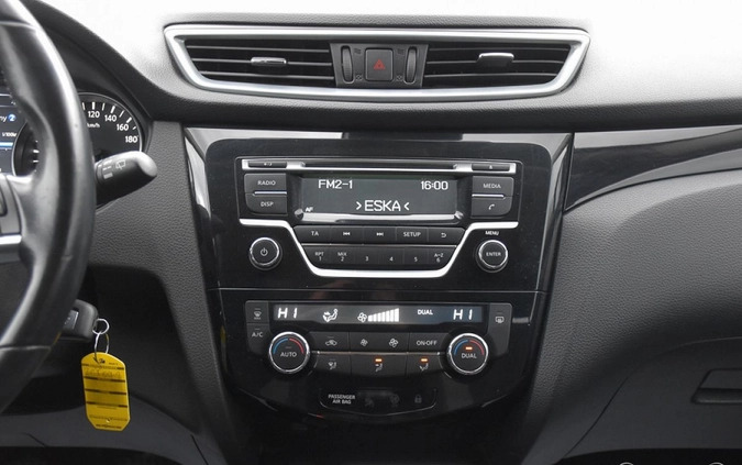 Nissan Qashqai cena 66912 przebieg: 167000, rok produkcji 2018 z Choszczno małe 742